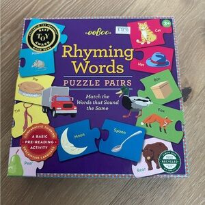 eeBoo: Rhyming Puzzle Pairs Match the Words that Sound the Same